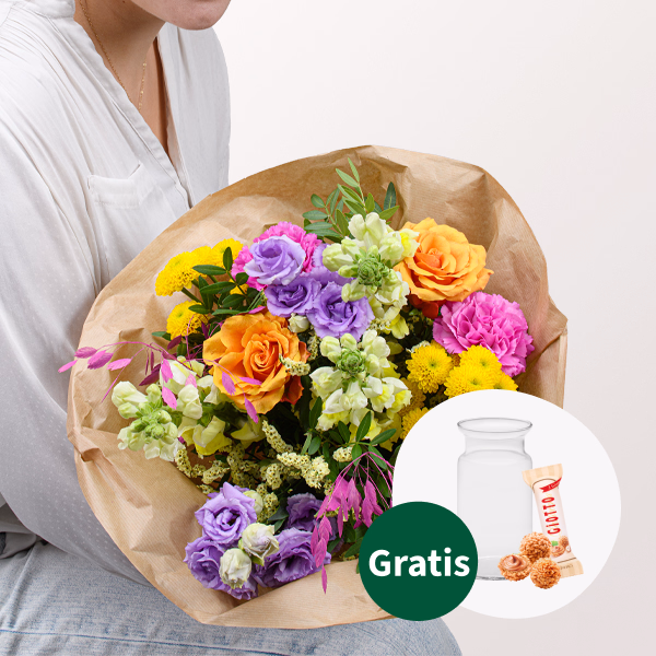 Blumenstrauß Sommerfeier mit Vase & Ferrero Giotto 3er