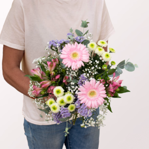 Flower Bouquet Romance