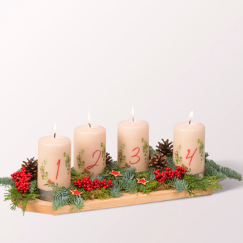 Adventsgesteck Leuchtender Advent (45 x 17 cm) mit Halloren Kugeln