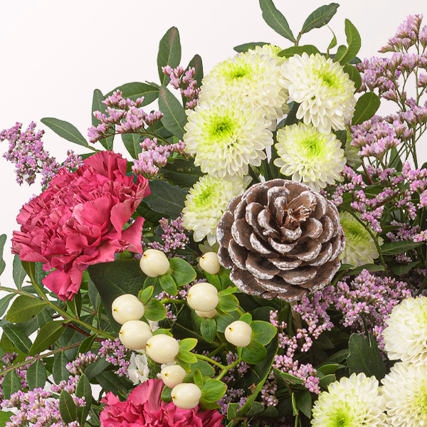 Flower Bouquet Winterode with Halloren Balls & vase