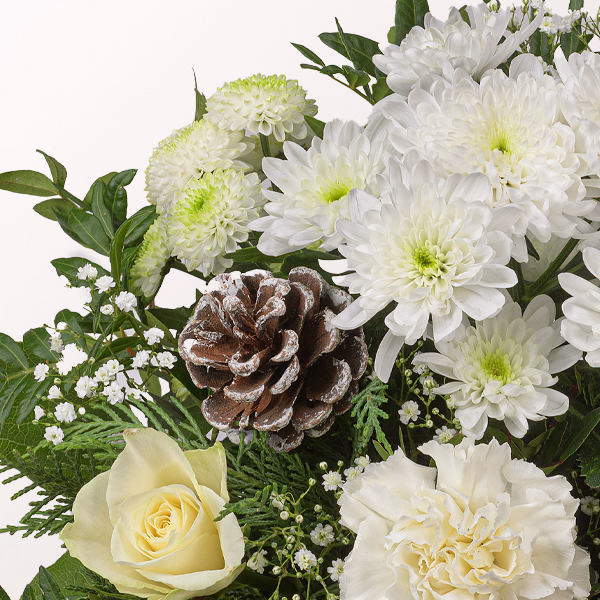 Blumenstrauß Sternennacht mit Halloren Kugeln & Vase