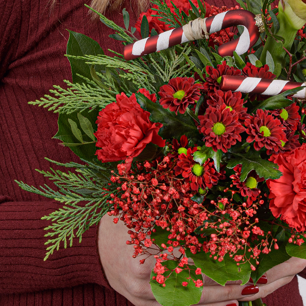 Blumenstrauß Schöne Bescherung mit Halloren Kugeln & Vase