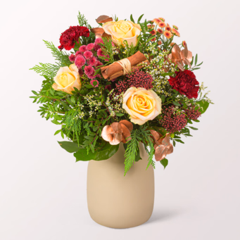 Flower Bouquet Winterromanze with Halloren Balls & vase