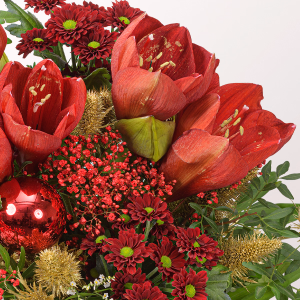Blumenstrauß Weihnachtsfreude mit Halloren Kugeln & Vase