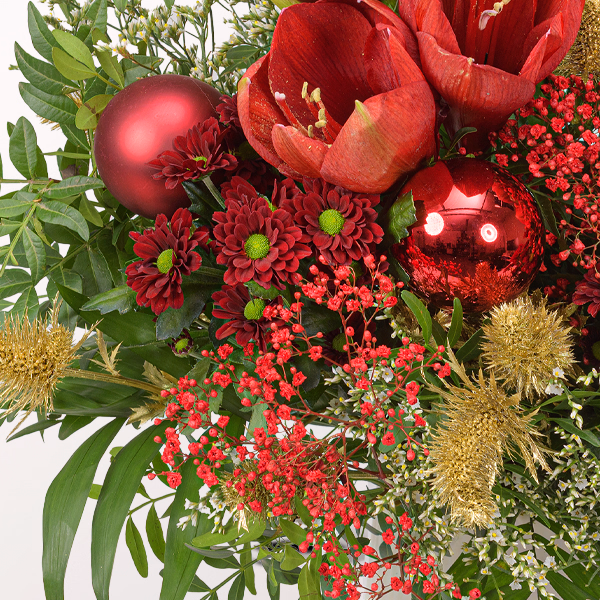 Flower Bouquet Weihnachtsfreude with Halloren Balls & vase