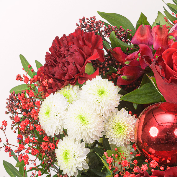 Flower Bouquet Engelszauber with Halloren Balls & vase