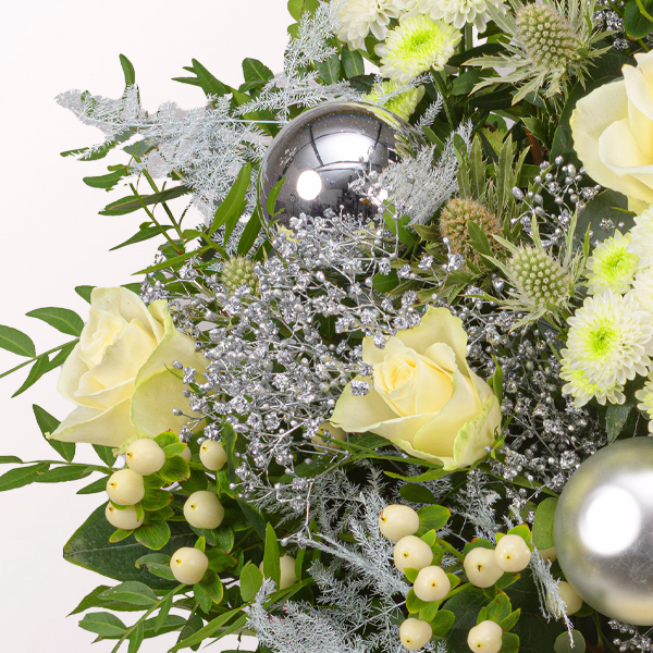 Premium Bouquet Schneeflocke with Premium Vase & Halloren Balls