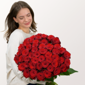 Premiumstrauß Paris mit Premiumvase & Ferrero Giotto 3er