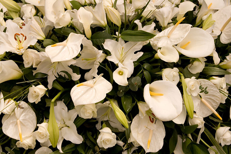 Blumengestecke für den Trauerfall